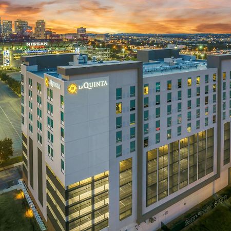 La Quinta Inn & Suites By Wyndham Nashville Downtown Stadium Zewnętrze zdjęcie